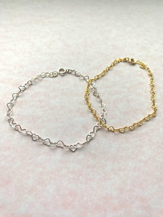 Pam Dainty Heart Bracelet image 0