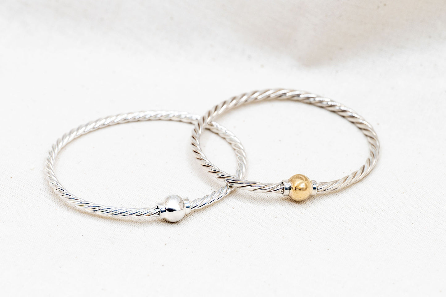 Single Ball Twisted Cape Cod Bracelet in Sterling Silver