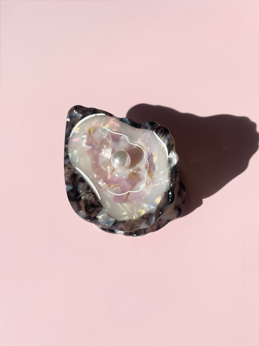 Oyster Claw Clip