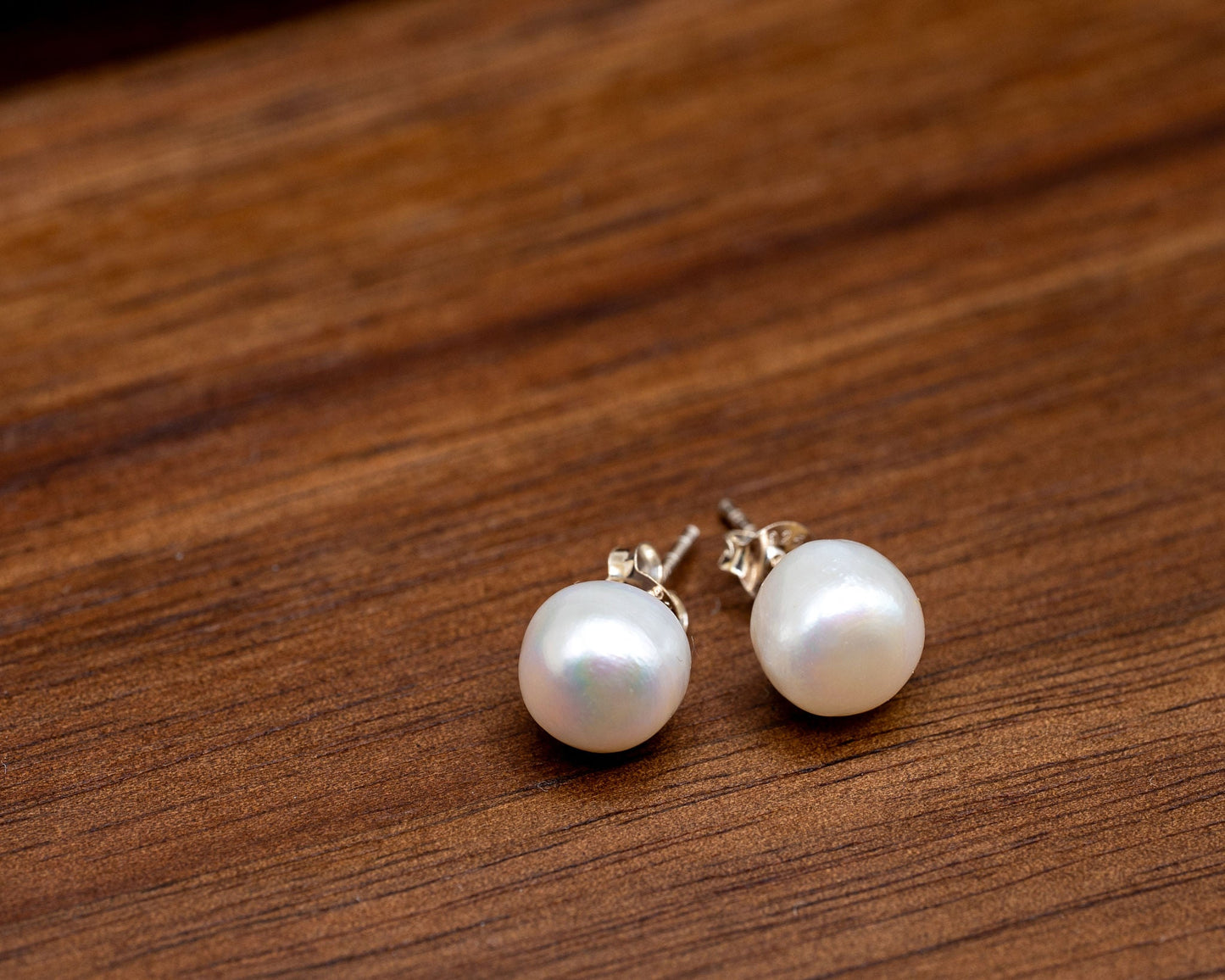 Freshwater Pearl Earrings