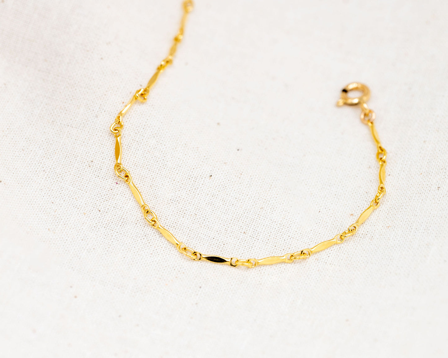 "Amanda" Dainty Link Bracelet